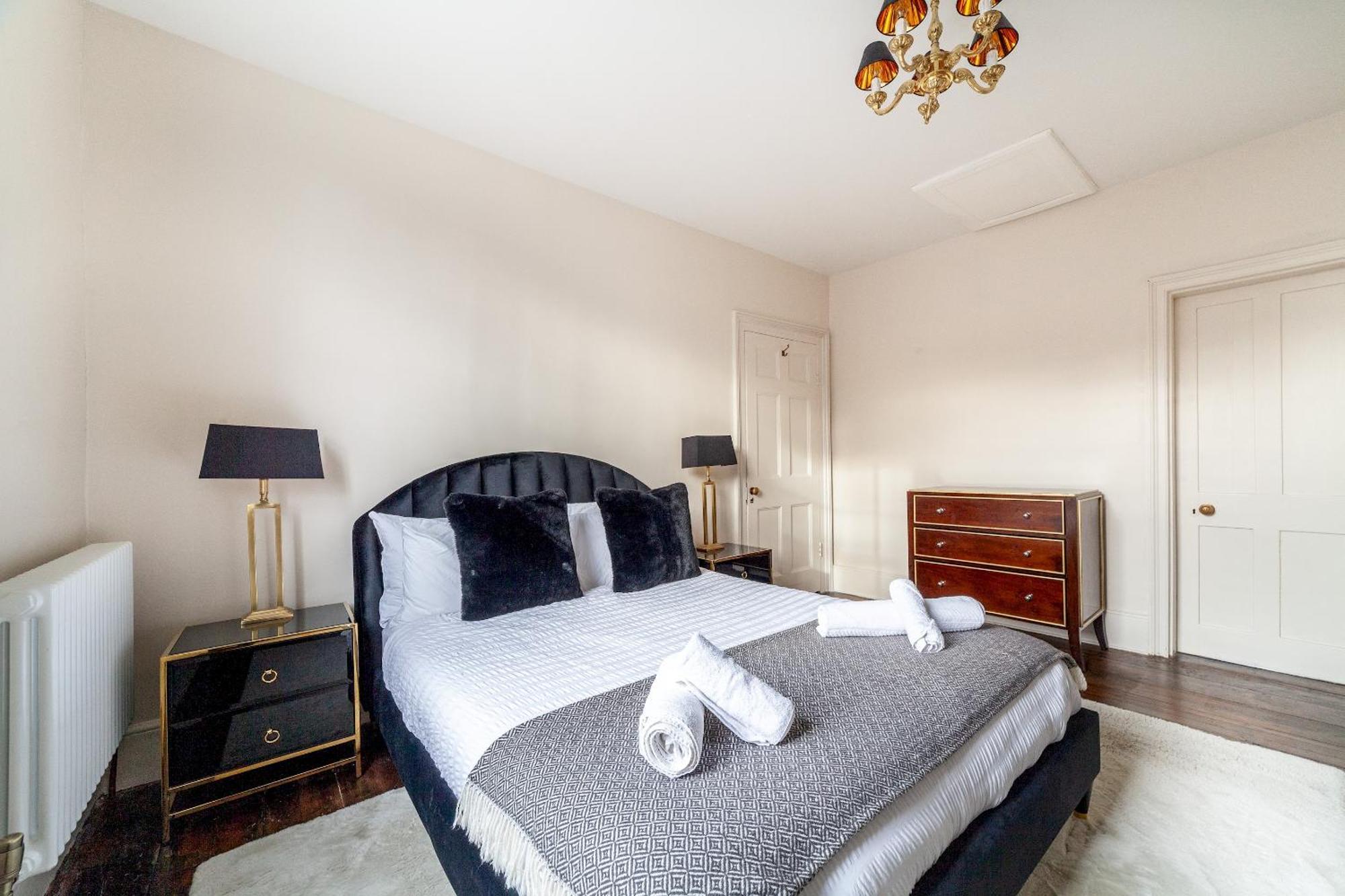 The New Cross Premier Rooms 伦敦 外观 照片